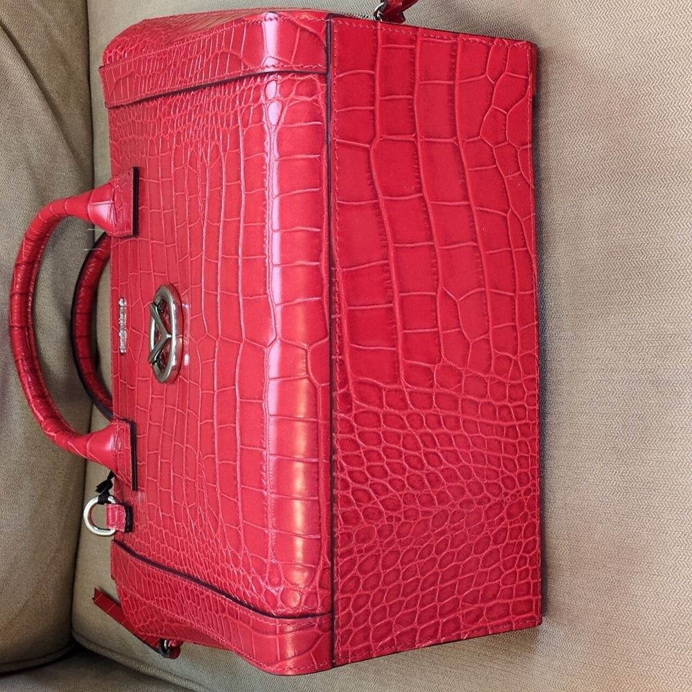 ❤️ Valentino by Mario Valentino Charmont Poppy Red Croc Leather Tote RARE - Picture 7 of 15